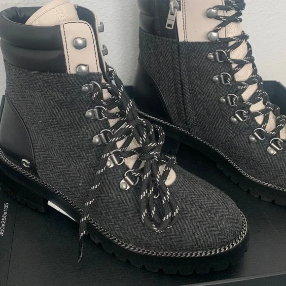 New coach bootie - Picture 2 of 5